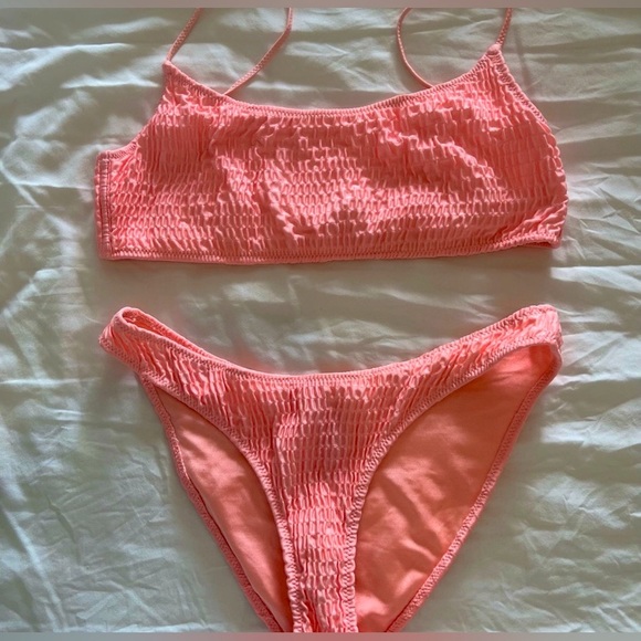 Triangl Swimwear Pink Bikini - Picture 1 of 4